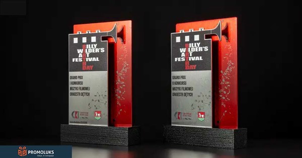 Trophies & Plakets - custom made