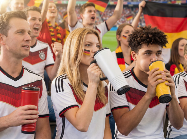 Dubbelwandige beker 700ml. Howler Cup - Geel