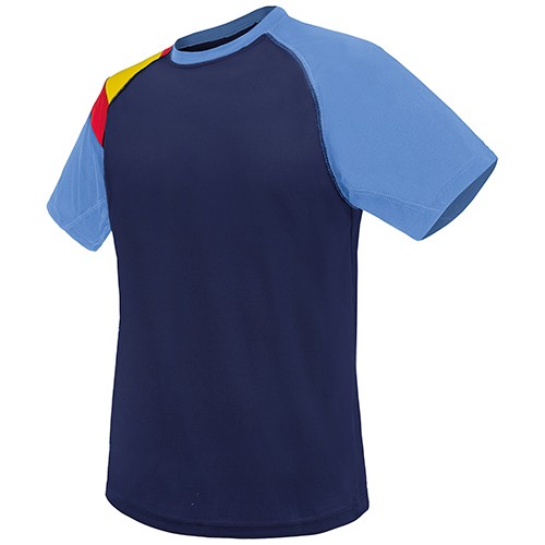 T-SHIRT BANDEIRA EM OMBRO D&F -