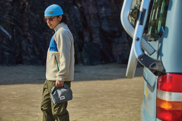 Black+Blum 6.7L insulated Lunch/Cooler Bag - Grey