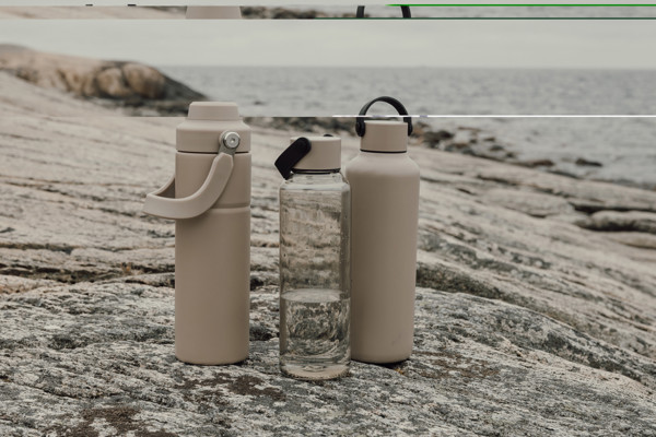 VINGA Fľaša Baltimore RCS RPET 550 ml - Greige