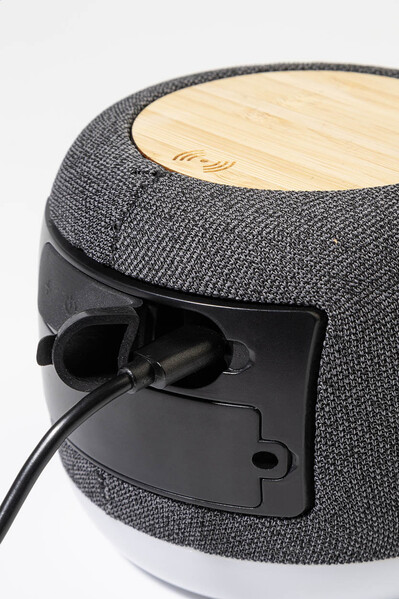 Charger Wireless Speaker Luzfi