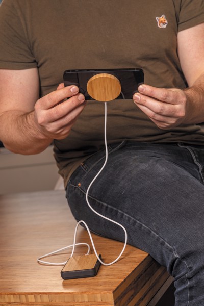 10W bamboo magnetic wireless charger