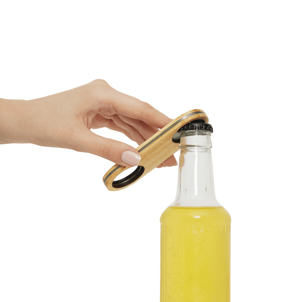 Bamboo Bottle Opener Sizzle