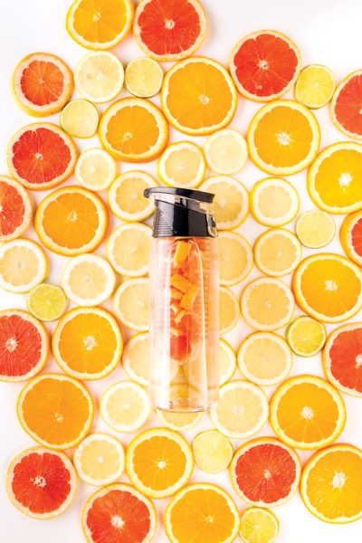 XD Collection infuser bottle, 700 ml, tritan - Transparent / Grey