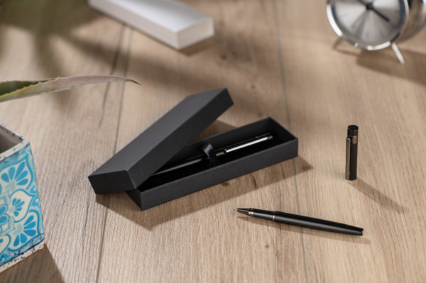 Writing set ZILE