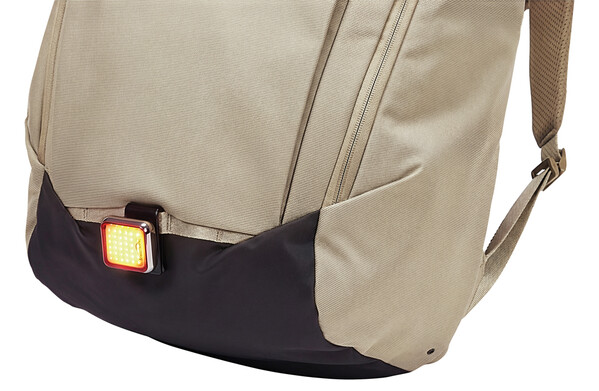 Thule Paramount Batoh 20L - Béžová