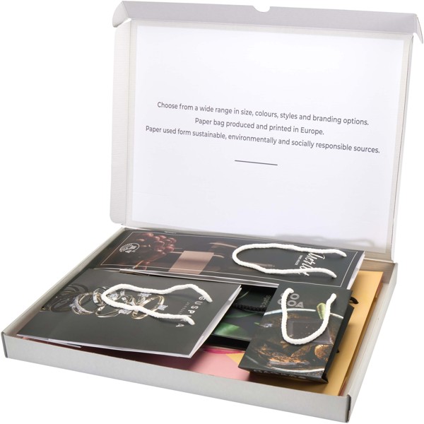 Boîte d'échantillons de sacs en papier integra faits à la main