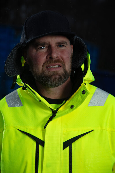 9082 Cap with earflaps BLACK ONE SIZE