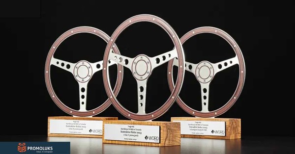 Trophies & Plakets - custom made