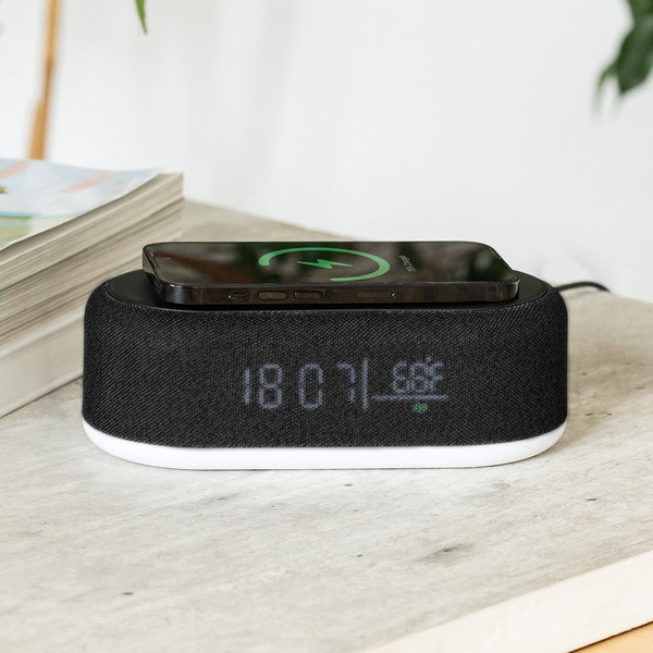 Richi Wireless charger with a light
