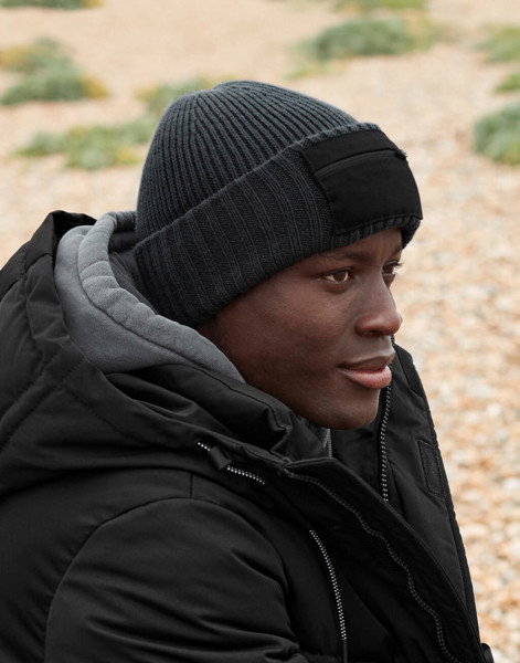 Zip Patch Beanie - Sand / Black / ONE SIZE