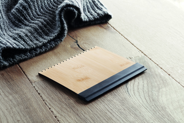 Bamboo ice scraper Scratchy