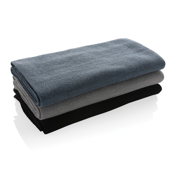 Šála Elles 180x30cm z Polylana® AWARE™ - Černá