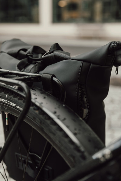 VINGA Baltimore bike bag - Black