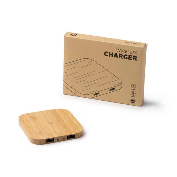 Personalised wireless charger bamboo 5W triple device