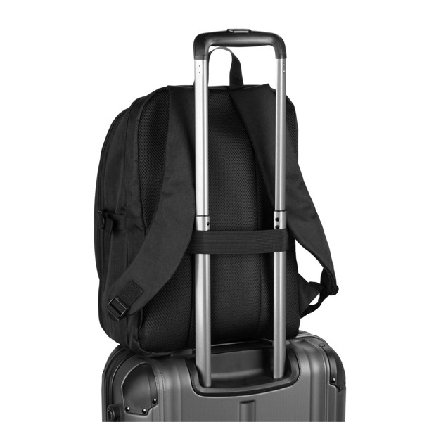 UDINE. Cestovný batoh s jedným úplne otvárateľným priestorom z recyklovaného polyesteru s vysokou hustotou 300D 16"