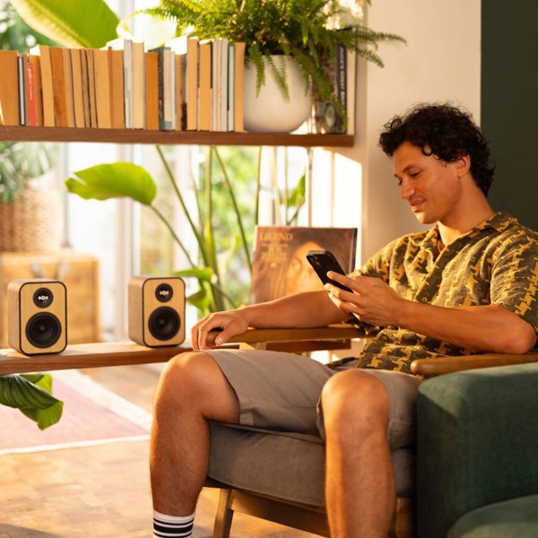 House of Marley Uplift Bookshelf Bluetooth Speaker