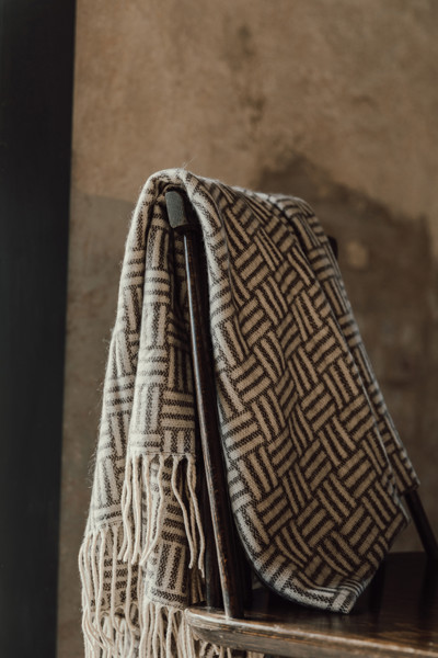 VINGA Lenox blanket - Black