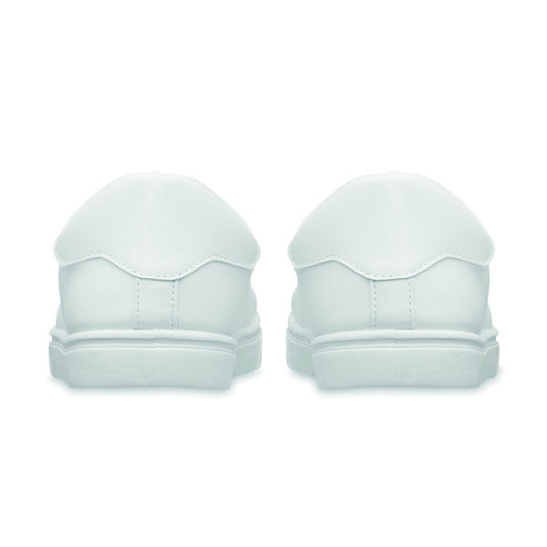 Baskets en PU taille 46 Blancos