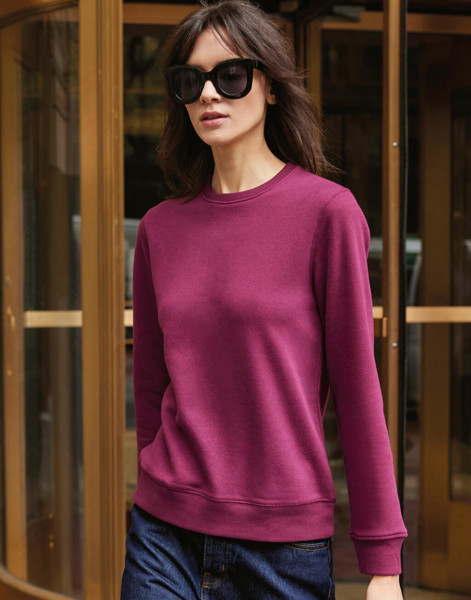 Queen Crew Neck / Women - White / M