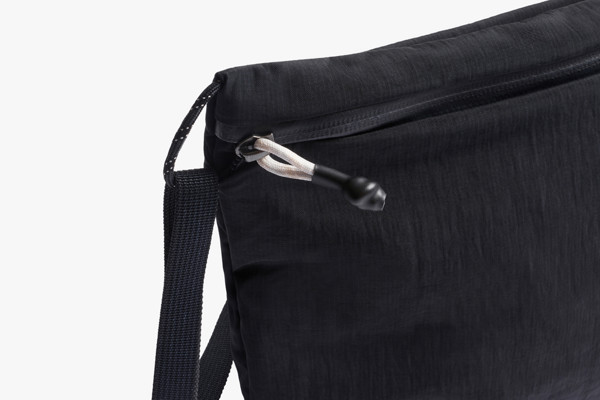 Bellroy Lite Sacoche - Schwarz