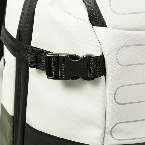 TRIP M P | Rucsac de călătorie M 15.6" + RFID - Hedgren - Vaporous Grey
