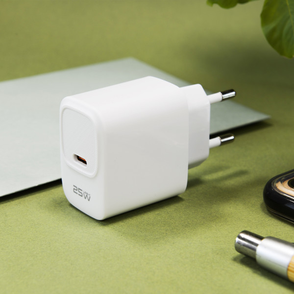 PIKA - CHARGEUR SECTEUR USB TYPE-C 25W - BLANC