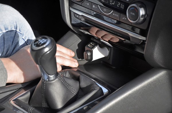 Autoladegerät mit Hörer CALLY