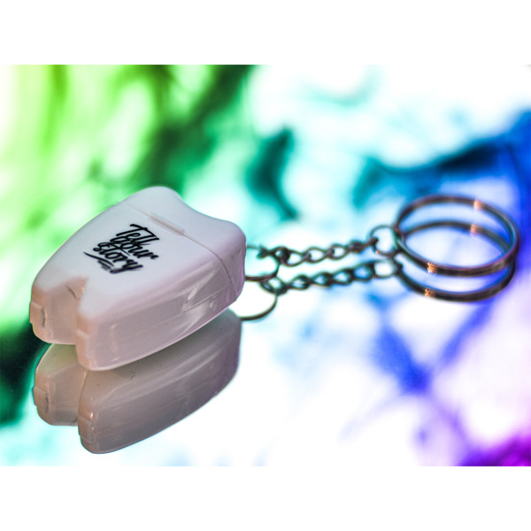 Toothy keychain with dental floss
