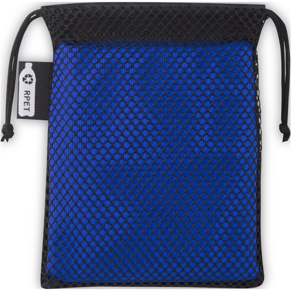 Asciugamano sportivo Raquel di raffreddamento in PET riciclato con pouch 80 x 30 cm - Blu royal