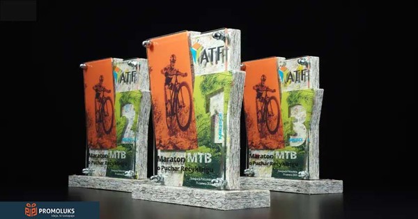 Trophies & Plakets - custom made
