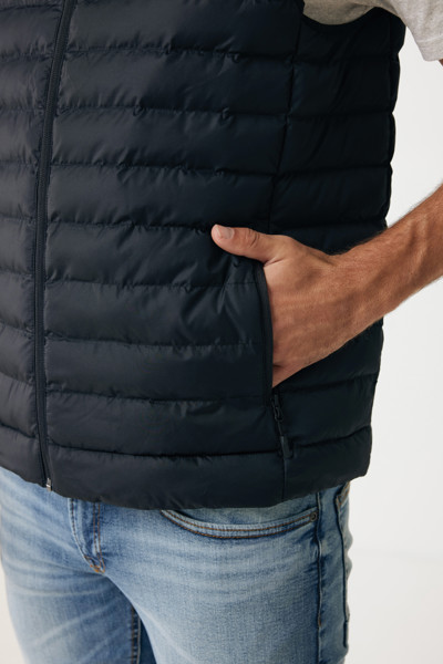Iqoniq Meru moški telovnik, recikliran poliester - Črna / 5XL