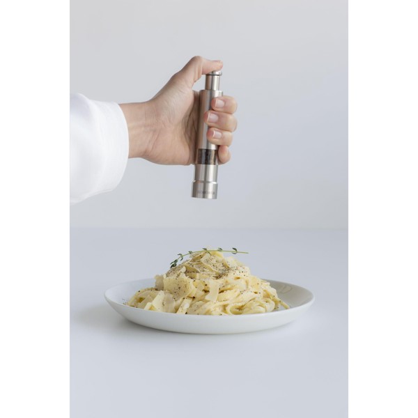 Brabantia Profile Salt and Pepper Crushers