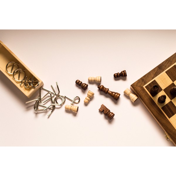 Wooden chess