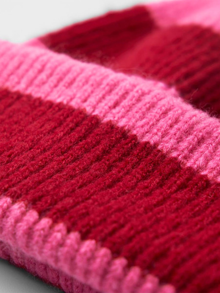 Colour Block Beanie - True Pink / Classic Red