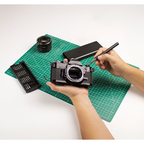 ATOM. Set of screwdrivers with different carbon steel magnetic tips