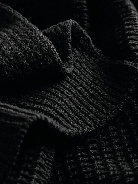Classic Waffle Knit Scarf - Black