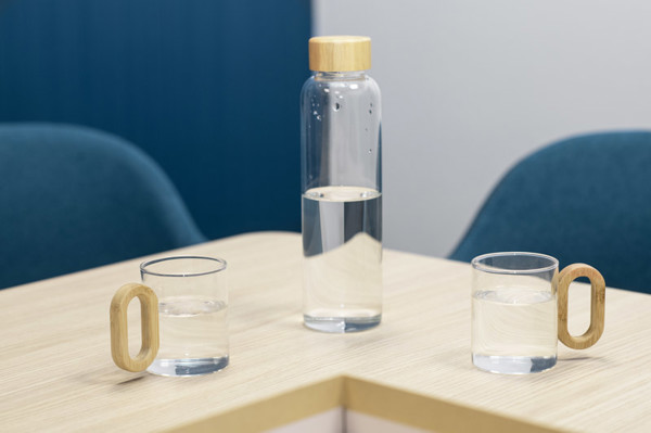 Drink set with bamboo elements TRINKLA