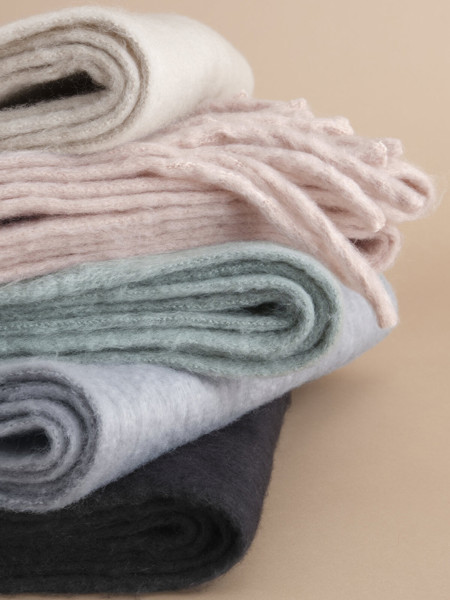 Fluffy Scarf - Natural Stone