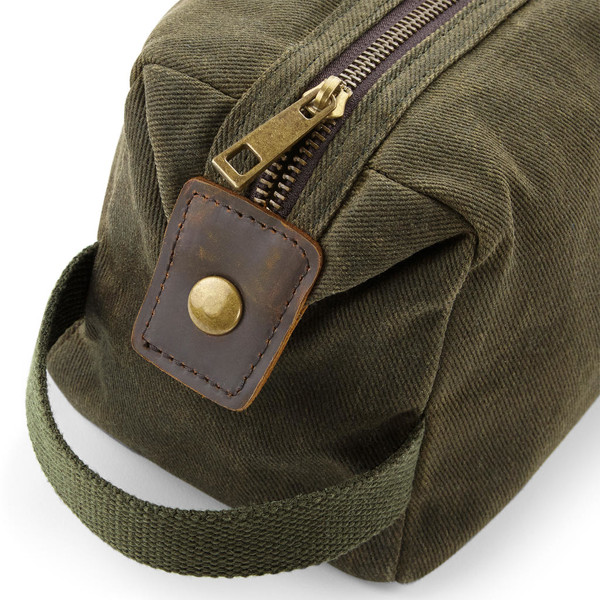 Heritage Waxed Canvas Wash Bag - Black / ONE SIZE