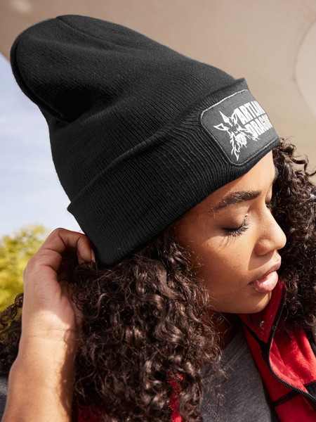 Classic Knitted Beanie With Patch - Black