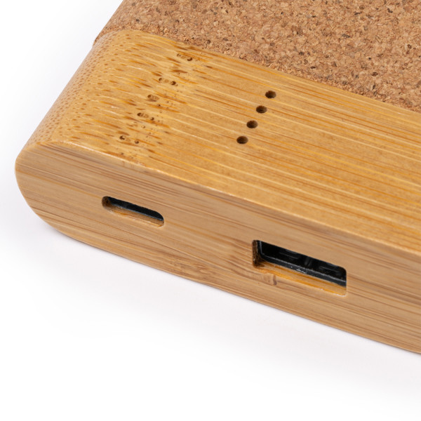 Personalised power bank in cork and bamboo 5000 mAh