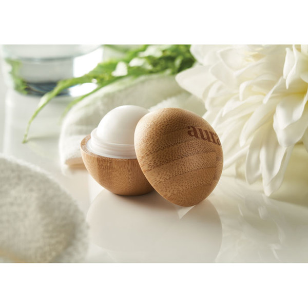 MB - Lip balm in round bamboo case Soft Lux