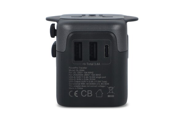 4030 | Adaptateur de voyage PowerPro en plastique recyclé