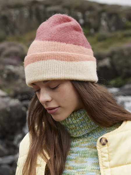 Soft Wave Beanie - Almond / Pistachio / Dusty Green