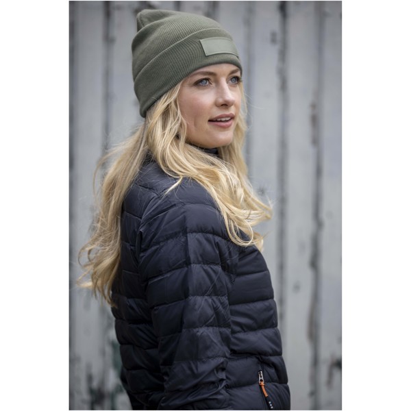 Boreas beanie with patch - White