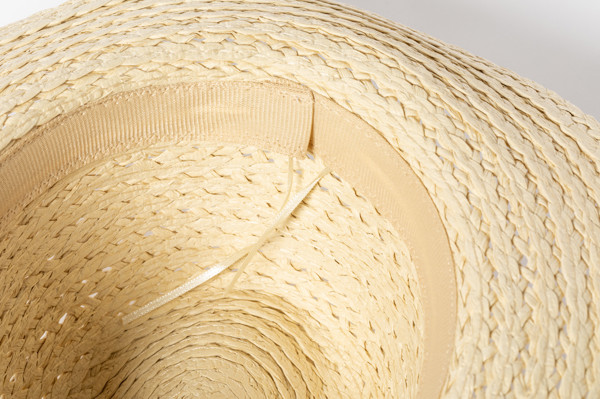 Straw Hat Coastra