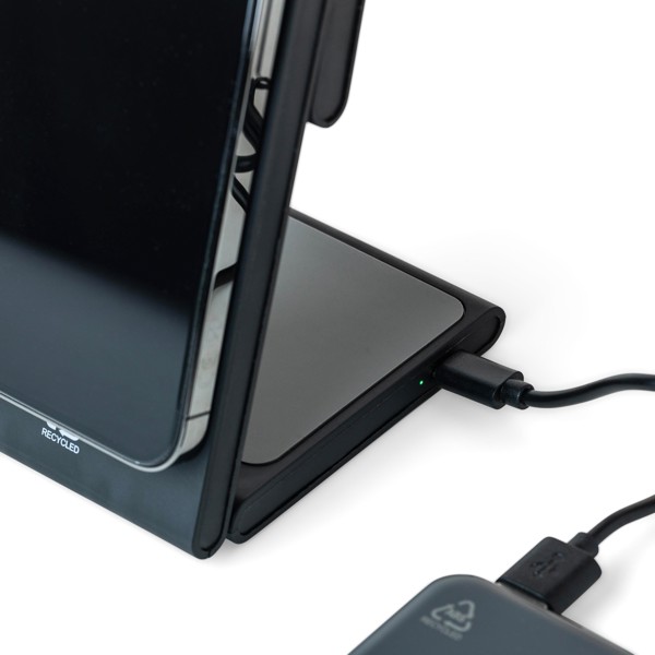 Recycled ABS 3-in-1 magnetic wireless charger Valerio