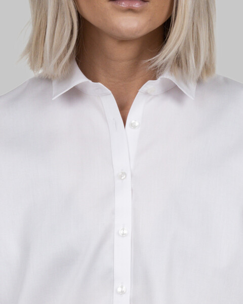 Green Bow 01 Woman Relaxed White S